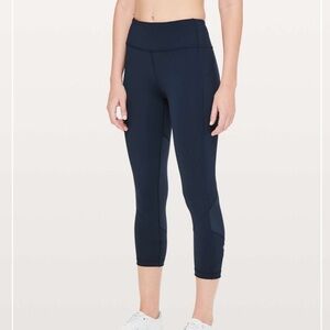 Lululemon Pace Rival Crop *Full-On Luxtreme 22" Dark Blue size 6